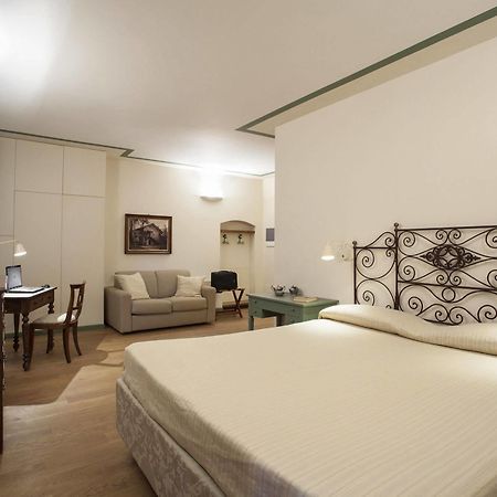 Borromeo Rooms Bed & Living Vimercate Kültér fotó